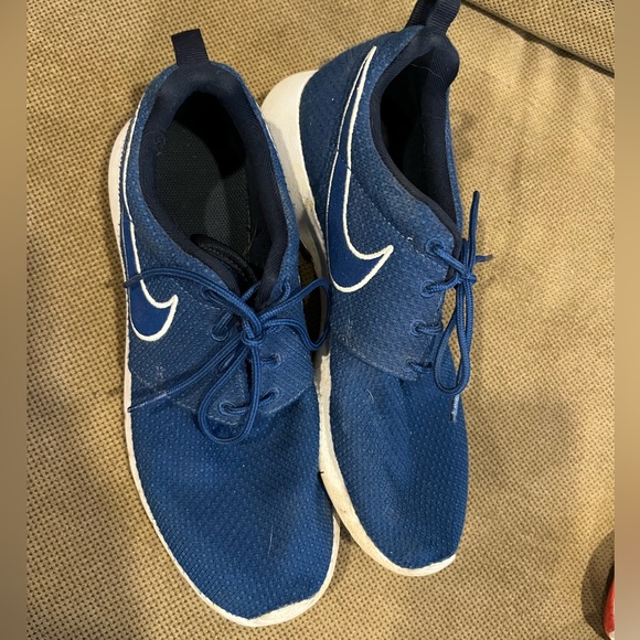 Nike roches - Picture 2 of 2